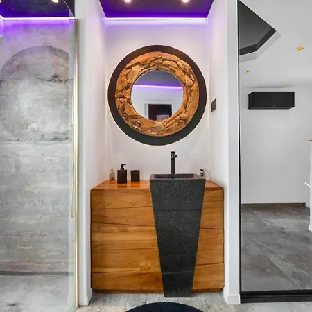 The Place To Be Port Nature * Agde