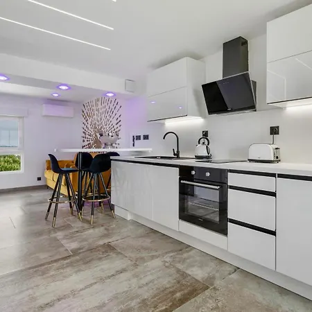 The Place To Be Port Nature Agde