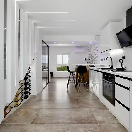 The Place To Be Port Nature Apartment *