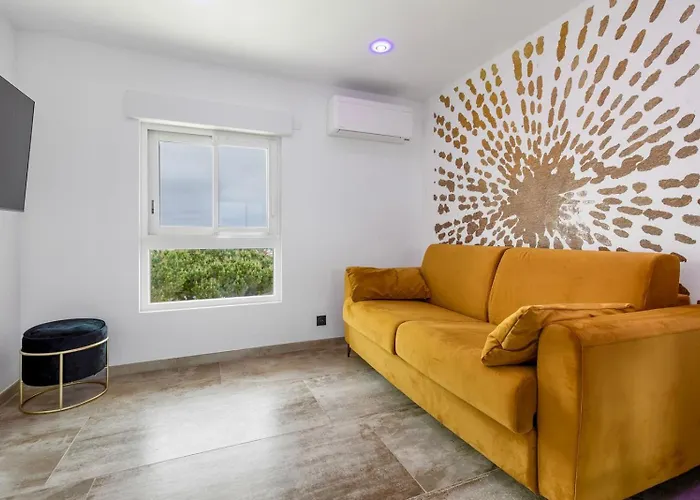 The Place To Be Port Nature Agde